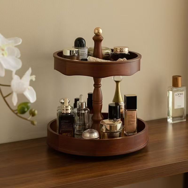 Light luxury rotating cosmetic - đánh giá và giá Luxury Skincare Europe